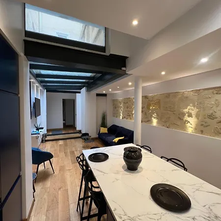 Apartman 2 Climatise Triangle D'or