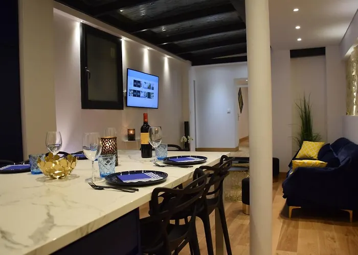 2 Climatise Triangle D'or * בורדו