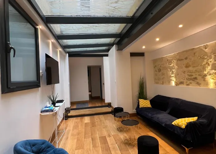 2 Climatise Triangle D'or *