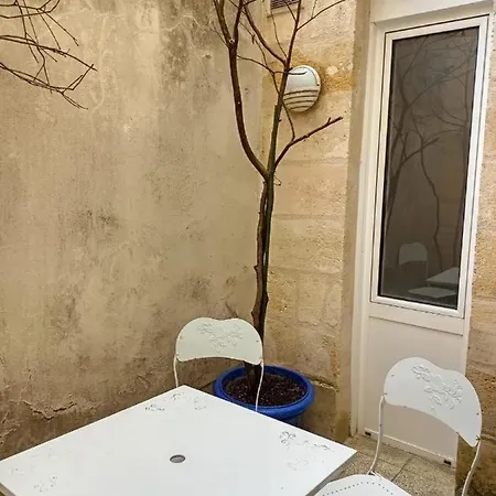 2 Climatise Triangle D'or شقة