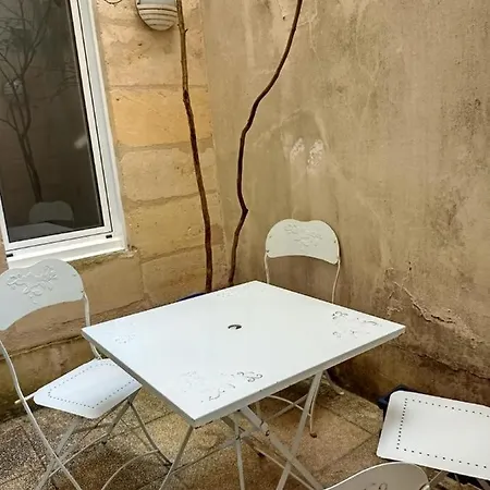 شقة 2 Climatise Triangle D'or *